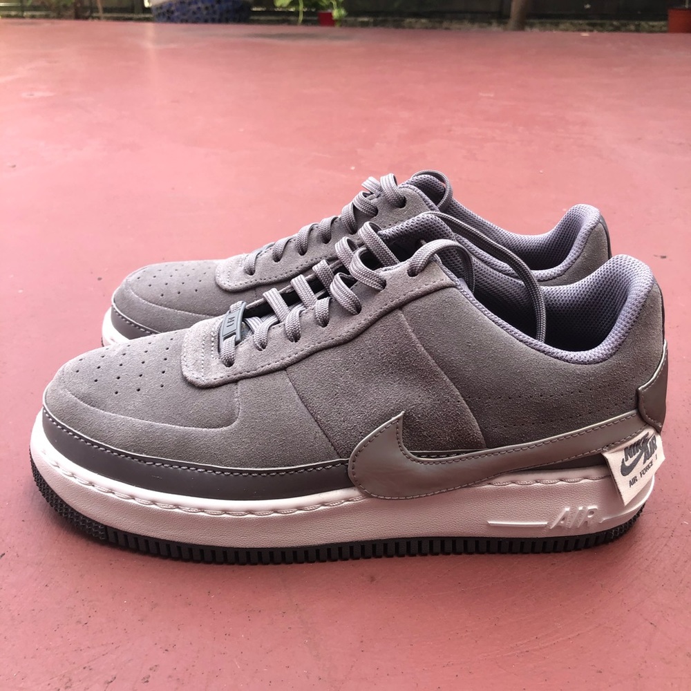 NEW Nike Air Force 1 Jester Size 11 Gray Shoes